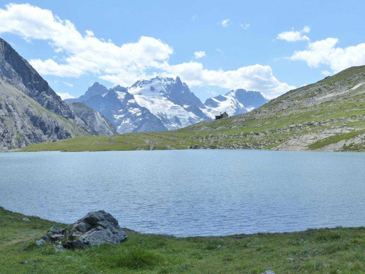 Tranquillité Et Authenticité Au Pied Des Ecrins Villar-dʼArène